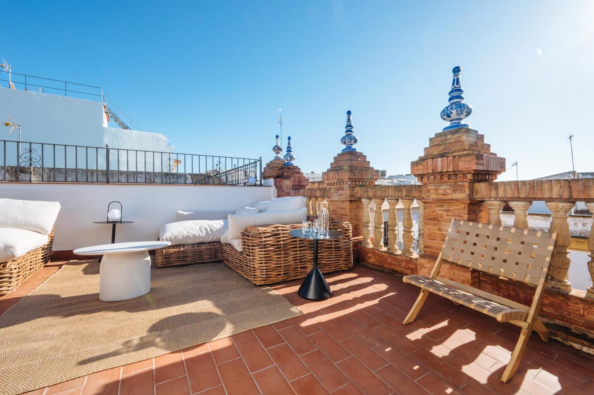 Apartamentos "El Escondite De Triana" Севілья Екстер'єр фото