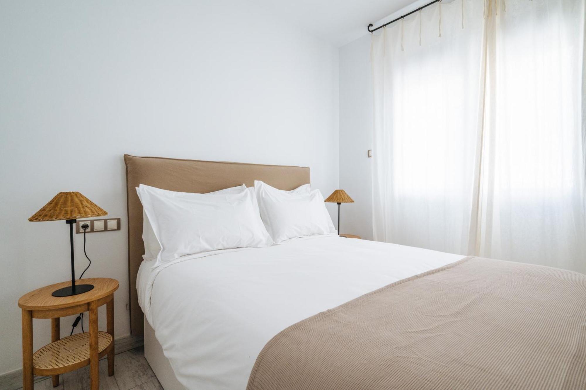 Apartamentos "El Escondite De Triana" Севілья Екстер'єр фото