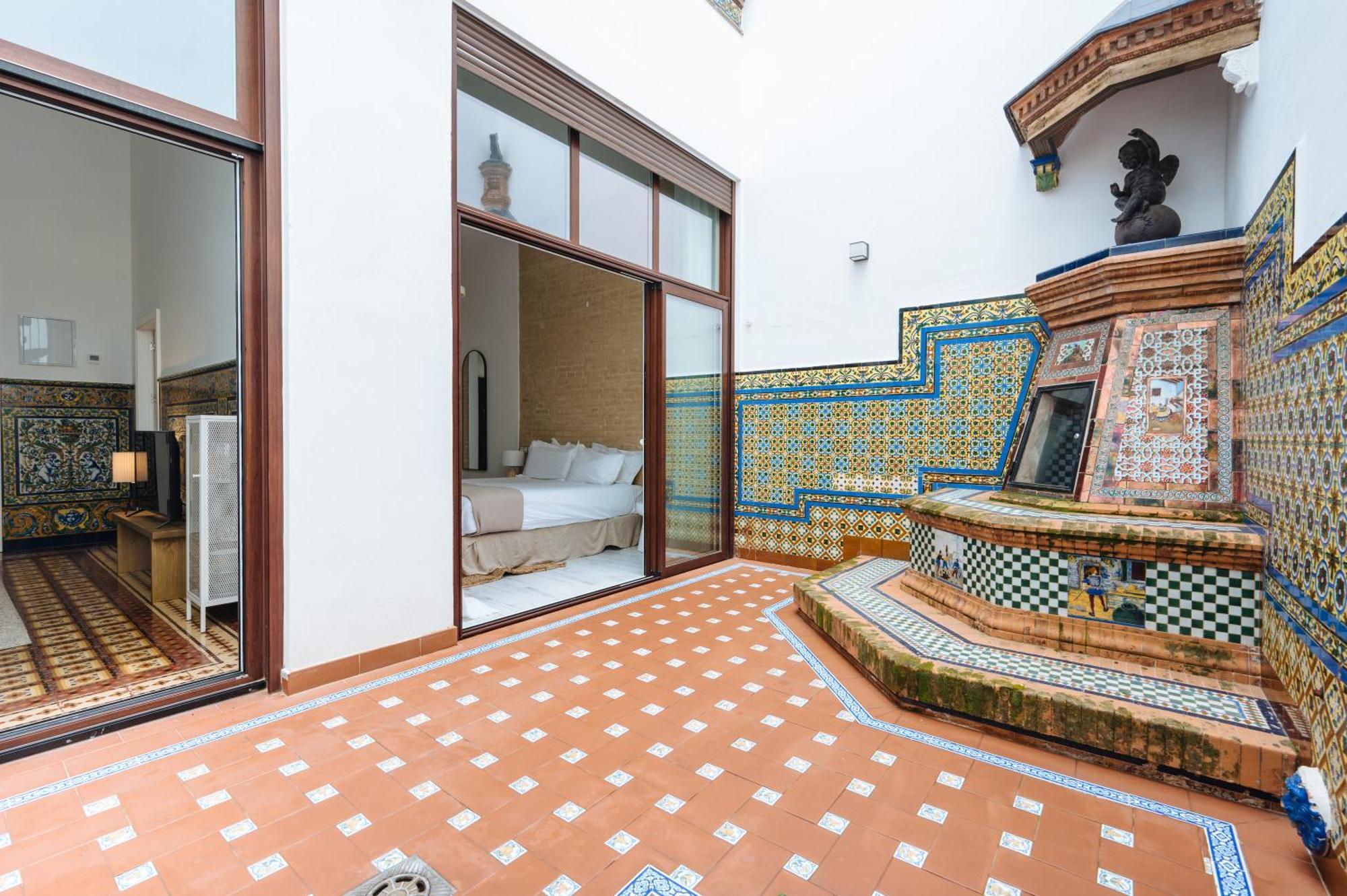Apartamentos "El Escondite De Triana" Севілья Екстер'єр фото