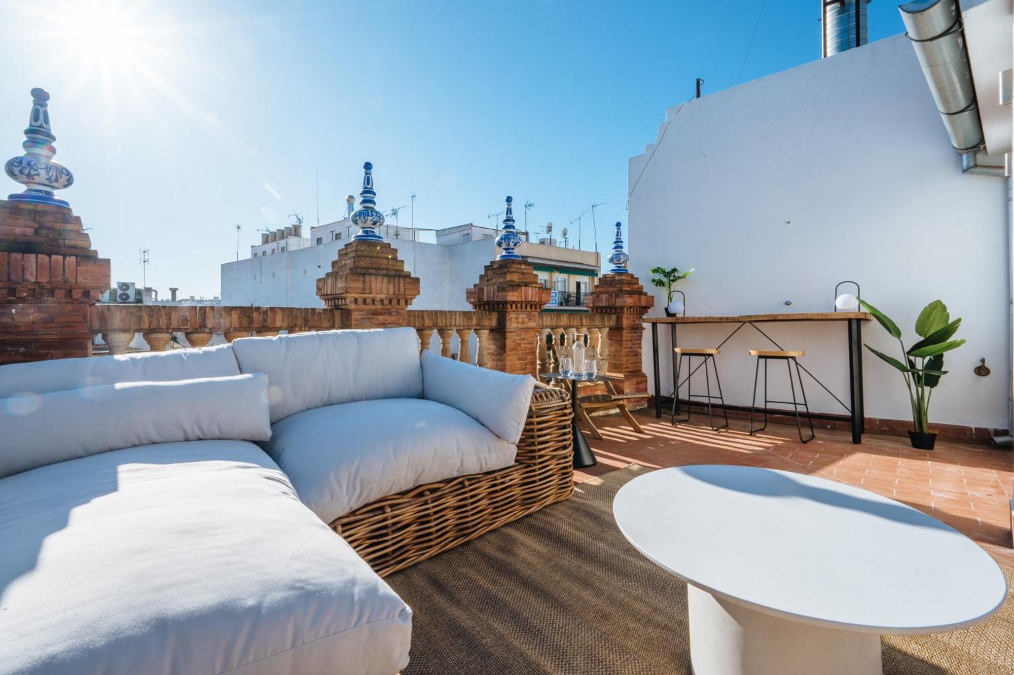 Apartamentos "El Escondite De Triana" Севілья Екстер'єр фото